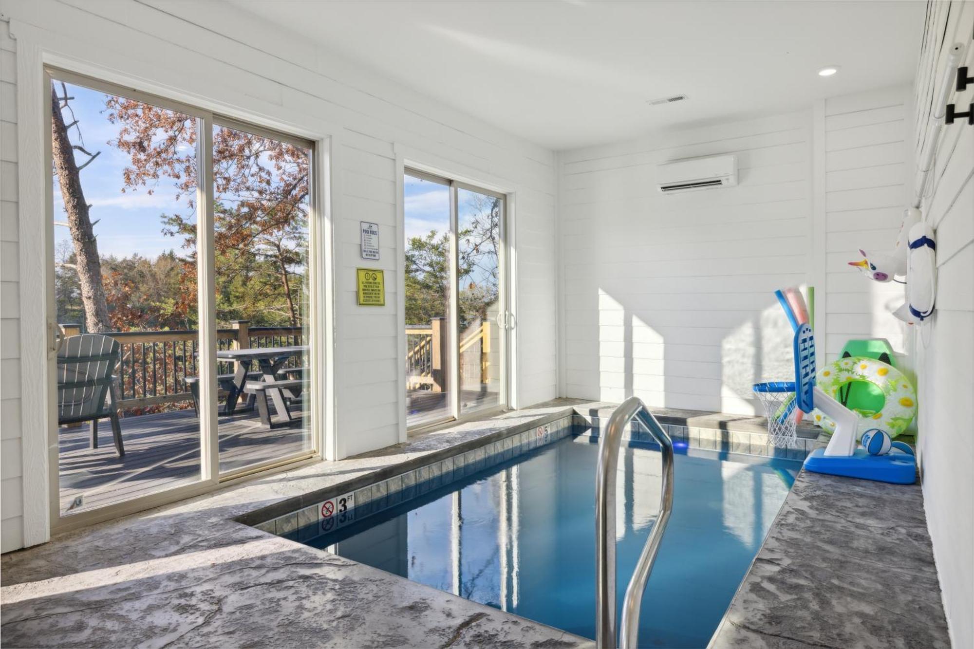 Enjoy The "Calm On The Water" In A Relaxing Luxurious Pool Cabin On The Lake! Dandridge Exterior foto