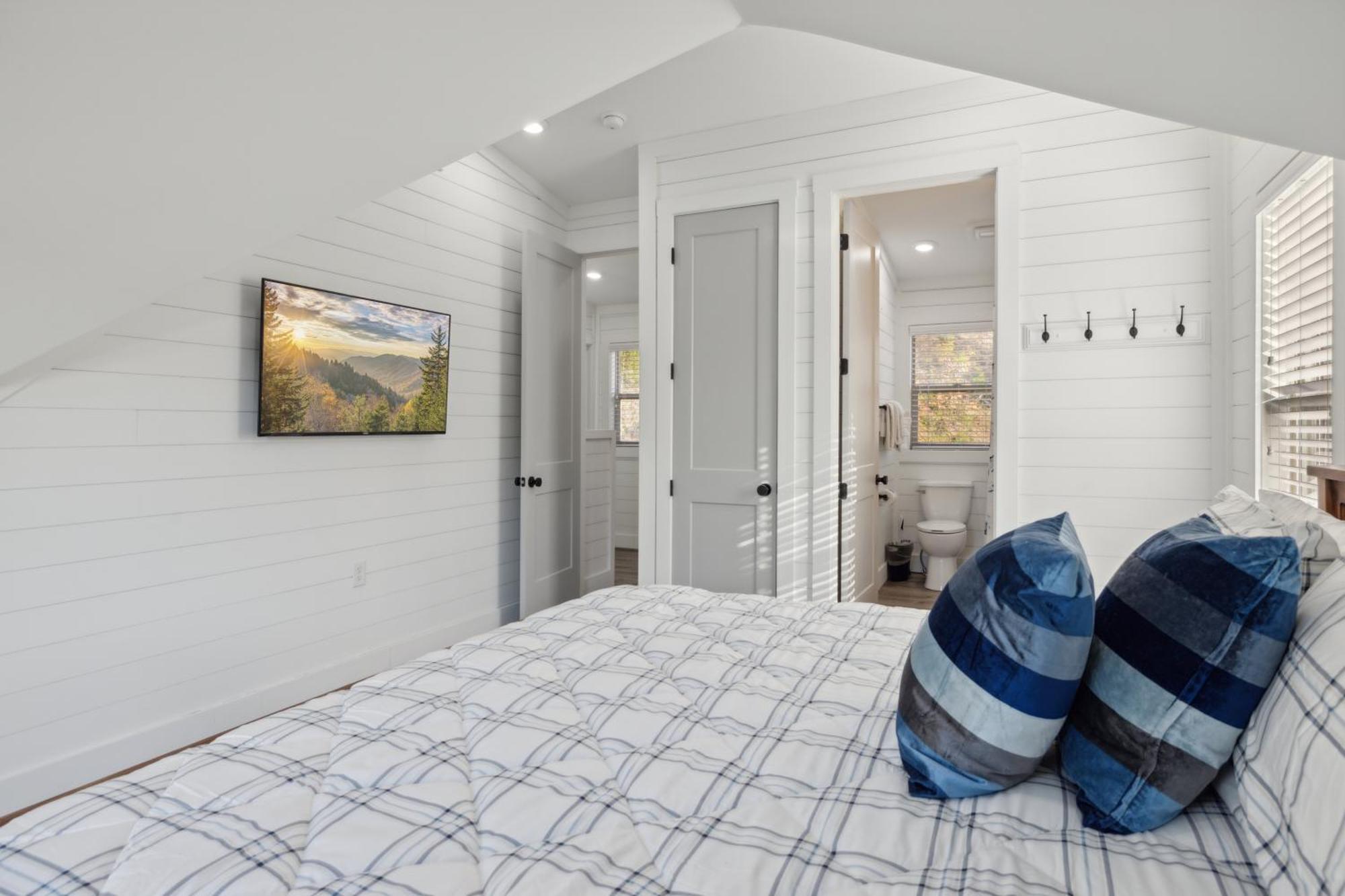 Enjoy The "Calm On The Water" In A Relaxing Luxurious Pool Cabin On The Lake! Dandridge Exterior foto